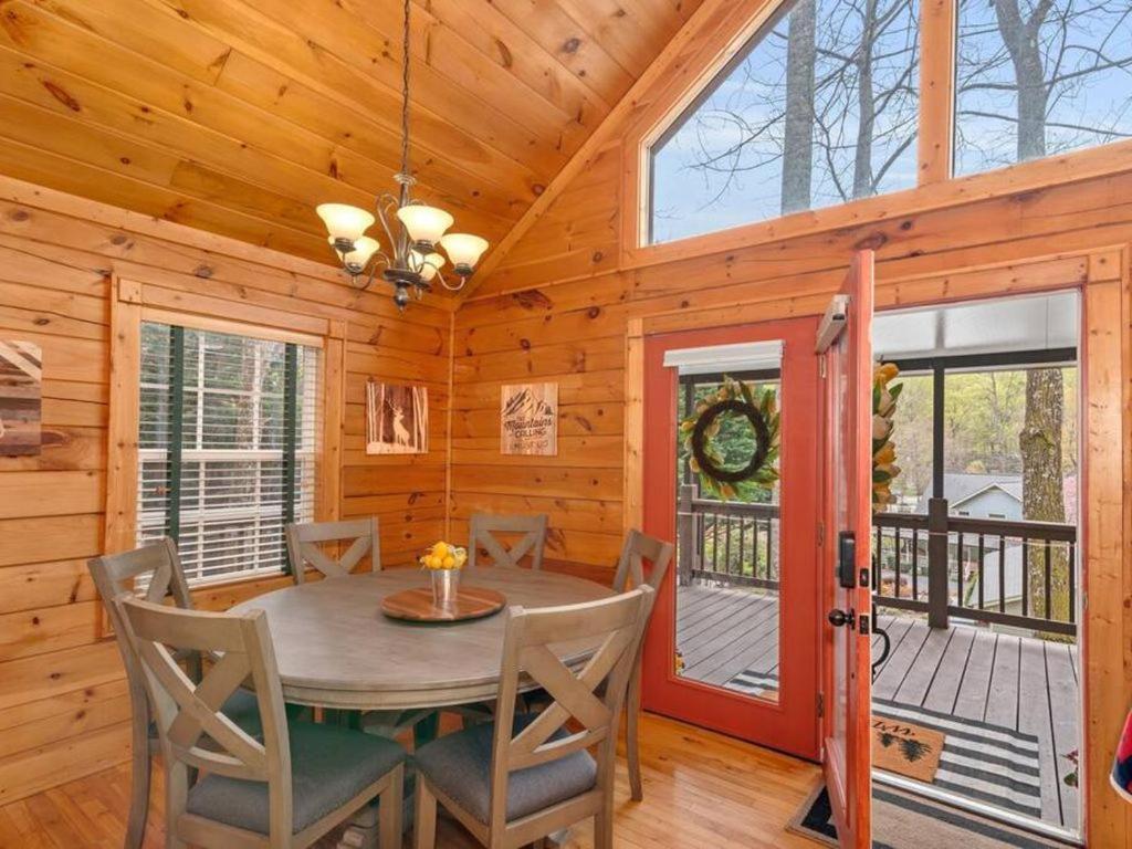 Soco Serene In The Heart Of Chalet Maggie Valley